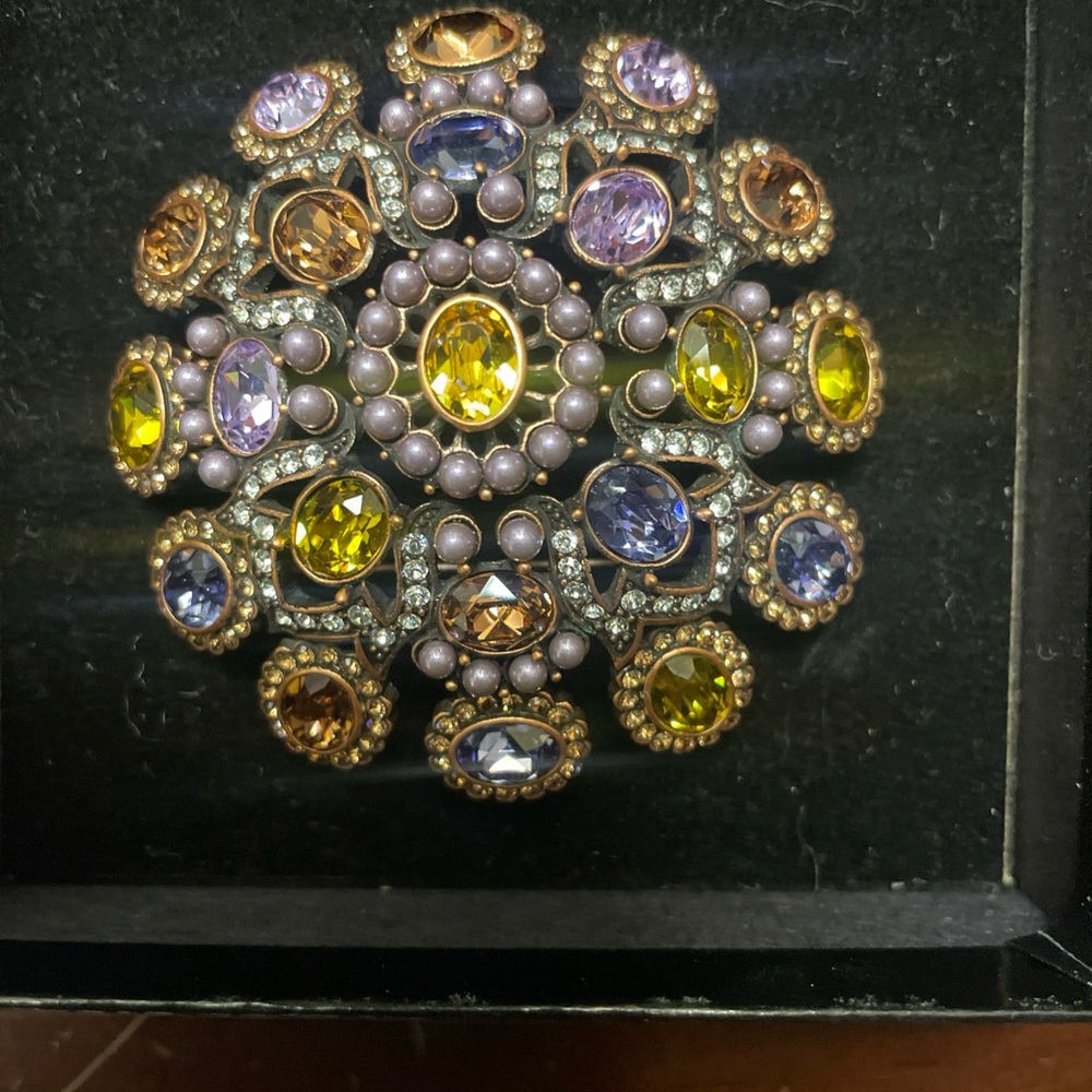 Joan Rivers Classics Collection Black and Gold Box with a stunning broach!